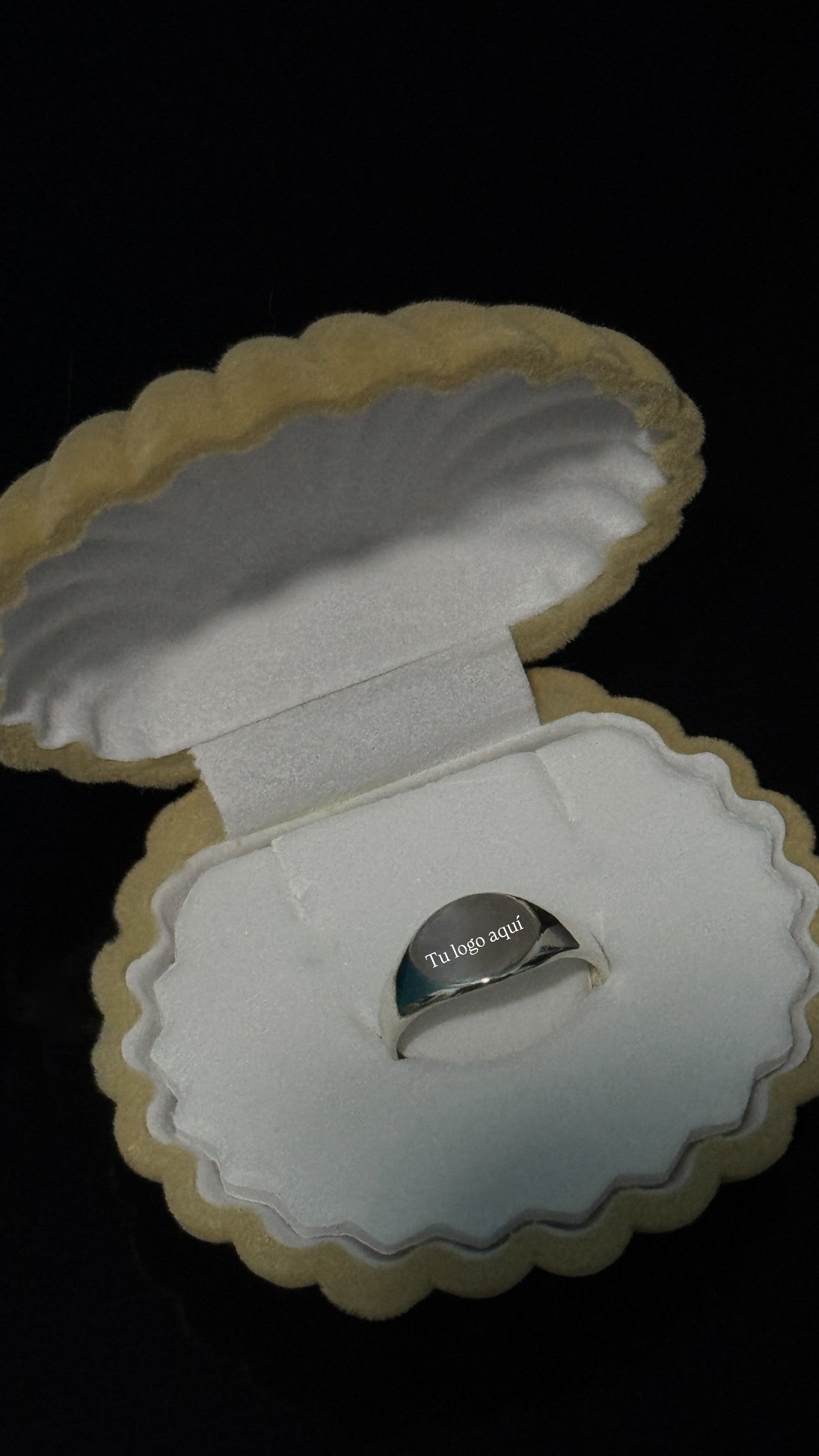 Anillo de sello personalizado