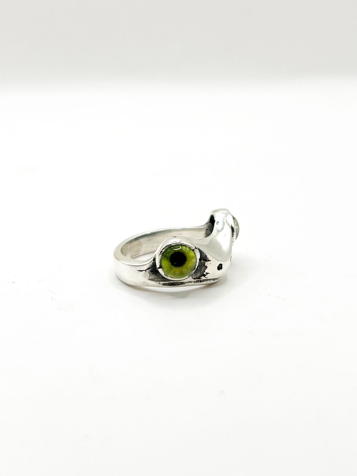 Anillo René