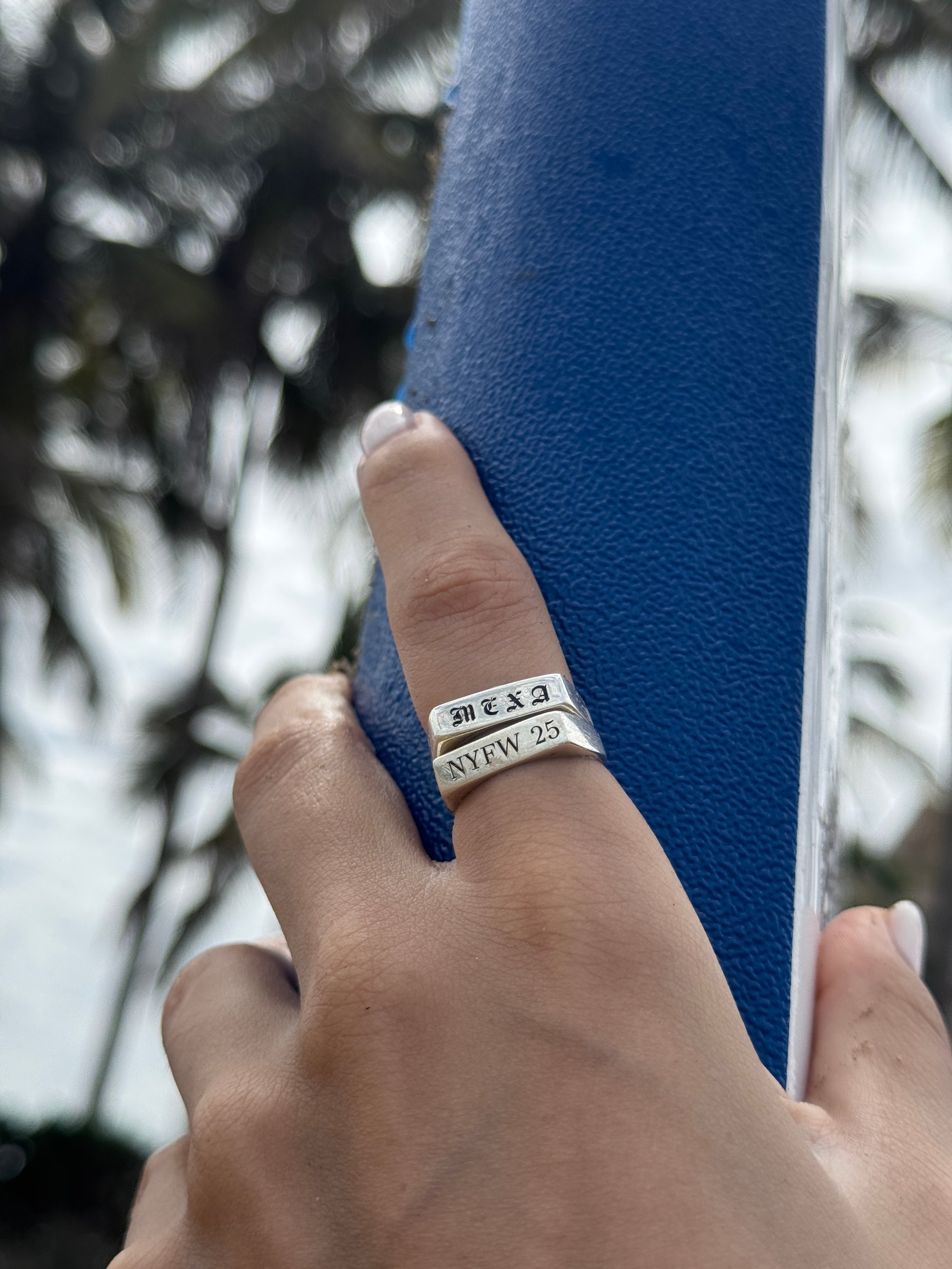 MEXA+NYFW25 anillos