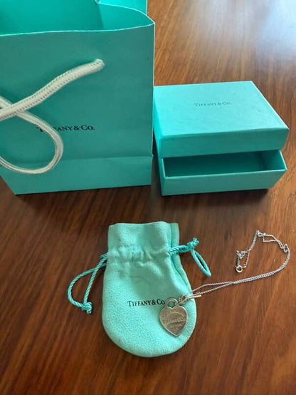 Collar Return to Tiffany key