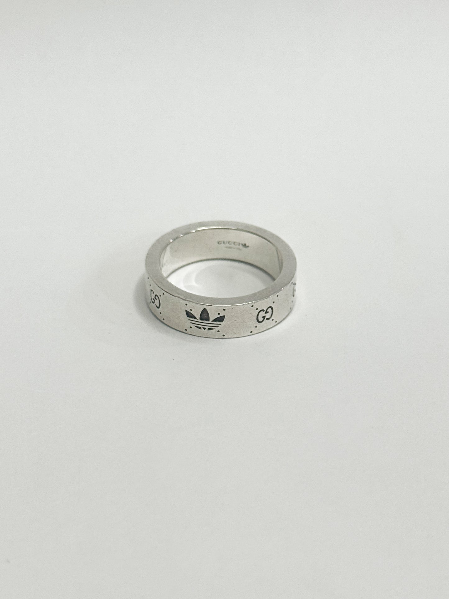 Anillo Gucci + Adidas