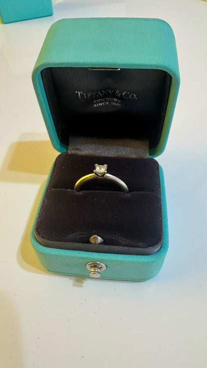 Anillo corte princesa Tiffany & Co.