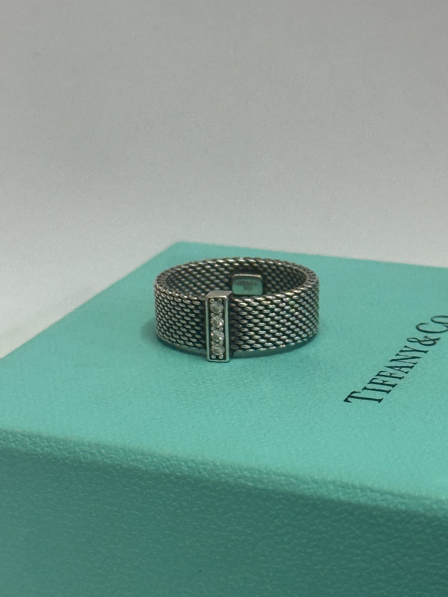 Anillo Mesh con diamantes