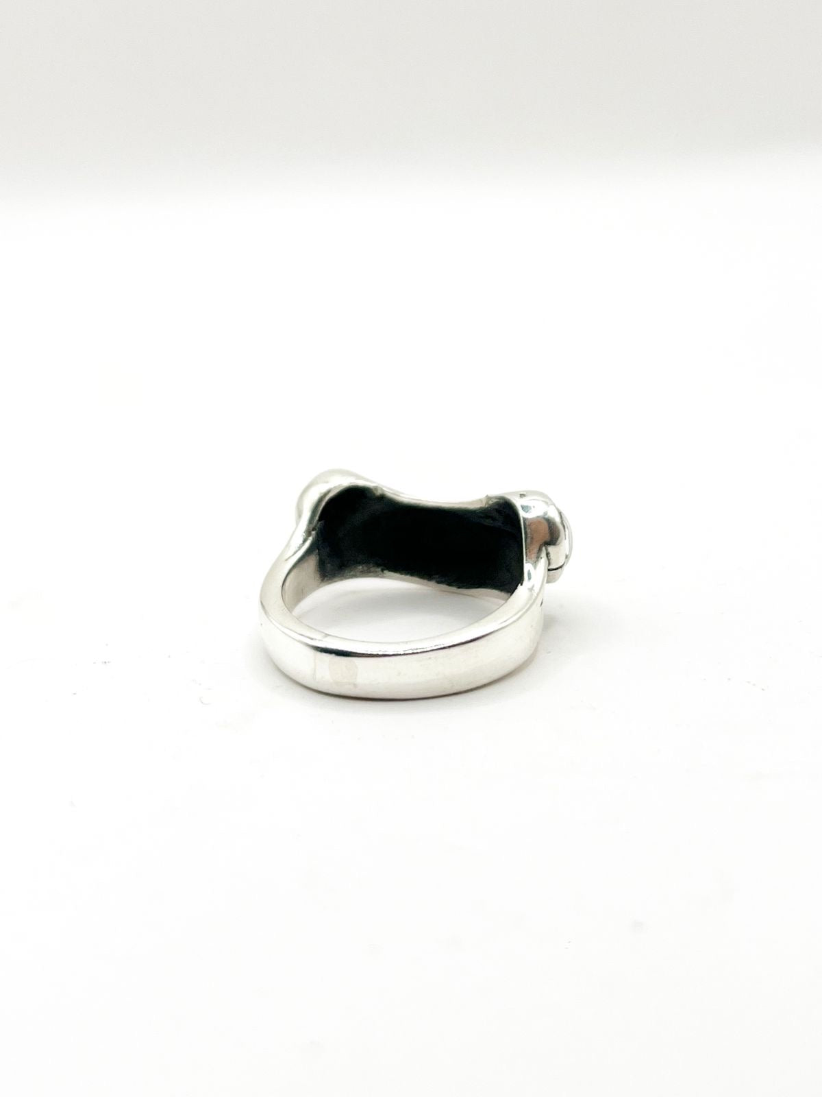 Anillo René