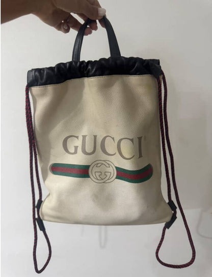Mochila gucci piel