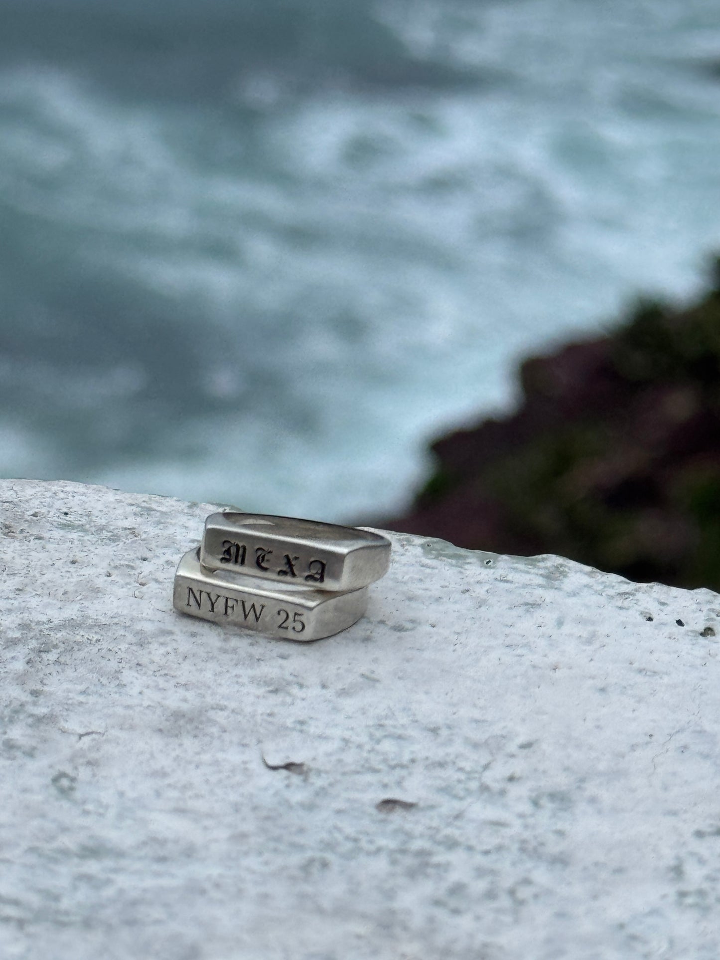 MEXA+NYFW25 anillos